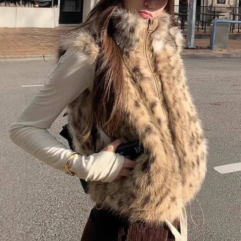 Women'S Fashion Gilet - เสื้อกั๊กขนสัตว์เทียมลายเสือดาวสำหรับผู้หญิง สไตล์ทันสมัยสำหรับฤดูหนาว เหมาะกับการแต่งตัวแนวสตรีท ใช้งานได้หลากหลายในชีวิตประจำวัน คอตั้งนุ่มสบาย