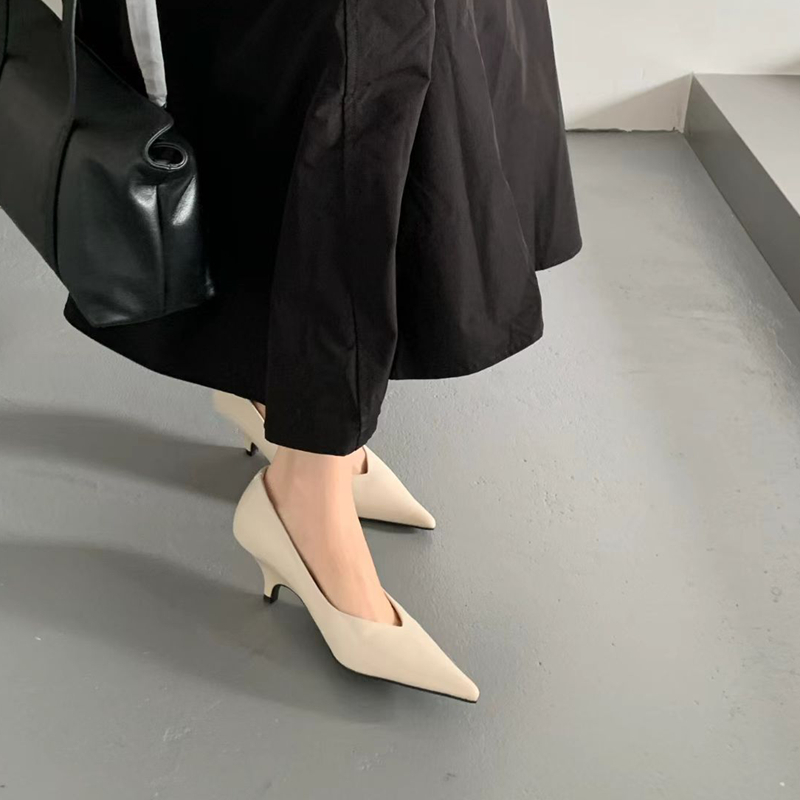 รองเท้าส้นเตี้ยแบบสวม SUOJIALU - Women Fashion Brand บทวิจารณ์และราคา
