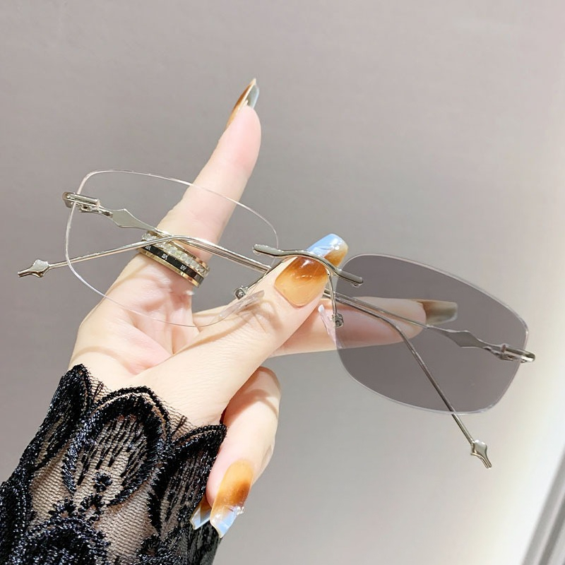 แว่นตาเปลี่ยนสีแฟชั่นสำหรับผู้ - Women'S Fashion Glasses With Clear Lenses บทวิจารณ์และราคา