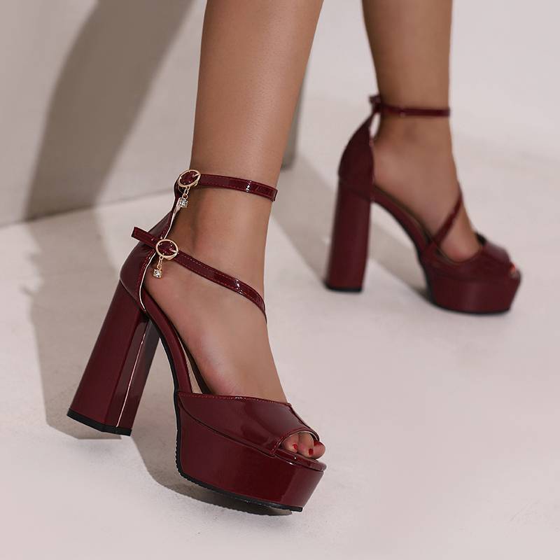 รองเท้าแบรนด์ REAVE CAT สำหรับ - Women Fashion Brand บทวิจารณ์และราคา