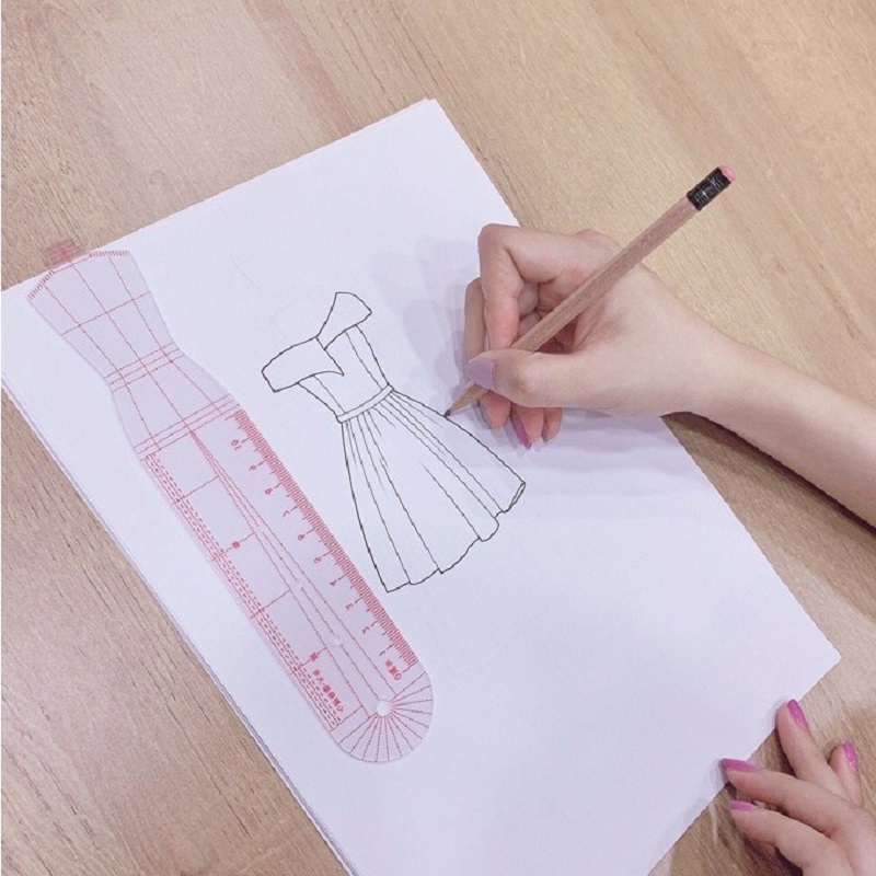 ผู้หญิงแฟชั่นวาดไม้บรรทัดรูปวา - Women Fashion Figure Template บทวิจารณ์และราคา