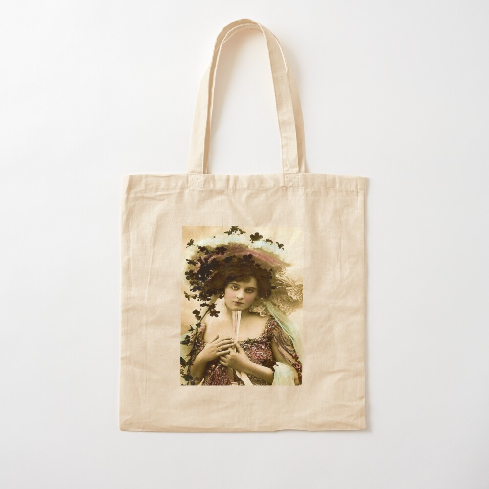 FLAPPER with a FAN : กระเป๋าโท - Women'S Fashion In 1920 บทวิจารณ์และราคา